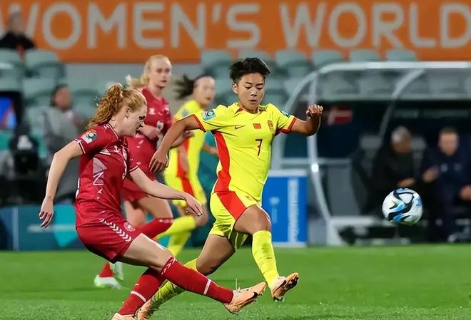 爱游戏体育赛事直播拜仁遭遇争议判罚,裁判组回应:执法公正,研究决定关于如此名称女人全部搜索.的简单介绍