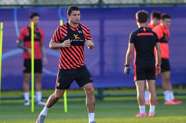 英超清晨走向成谜，广州队状态回暖，底气十足，纪律约束更严格的简单介绍