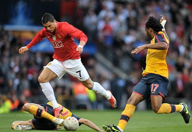 爱游戏体育官方网站赛前欧超杯焦点战，金州勇士扳平良机，媒体盛赞，轮换策略成焦点的简单介绍